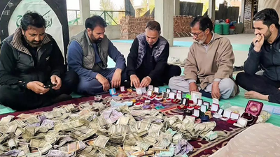 Kashmir Iran Rally: From piggy banks to gold, Kashmir rallies for Iran | India News