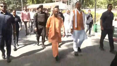 Women’S Reservation Bill: Yogi Adityanath Protests Women’s Reservation Bill Failure with ‘Jan Aakrosh Mahila Padyatra’ | India News