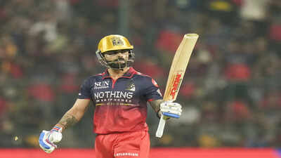 Virat Kohli’s cheeky response to ‘overseas player’ taunts shuts down London trolls | Cricket News