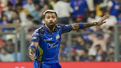 ‘Very average captaincy’: Ashwin takes aim at Hardik Pandya after MI defeat to RCB | Cricket News