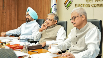 Bengal poll battle heats up: EC and TMC exchange ‘straight talk’ | India News