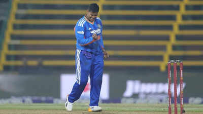 4th T20I: All-round Deepti Sharma stars as India beat South Africa by 14 runs, avoid whitewash | Cricket News