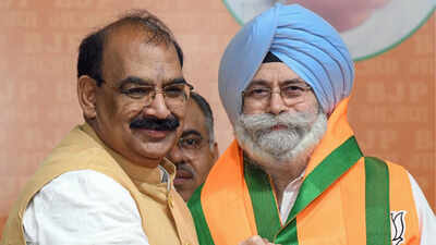 AAP ex-MLA Phoolka, lawyer for 1984 riot victims, joins BJP | India News