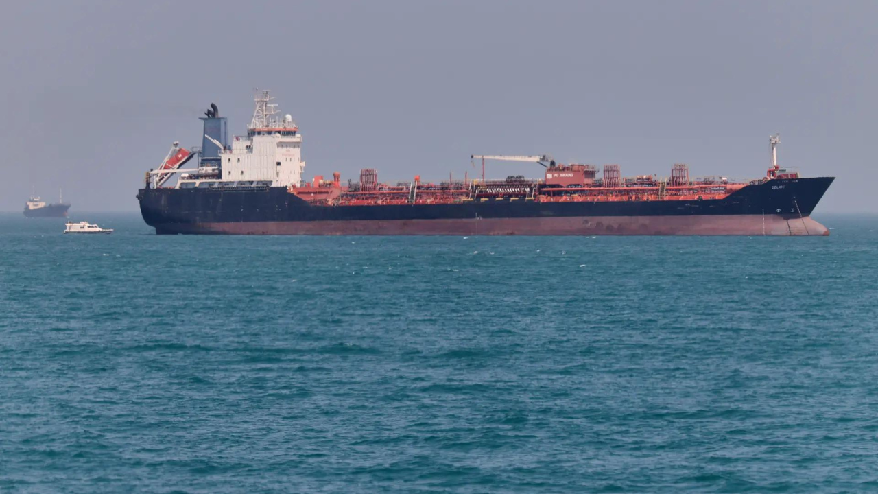 Strait of Hormuz technically open, but not operating: National shipowners' body head