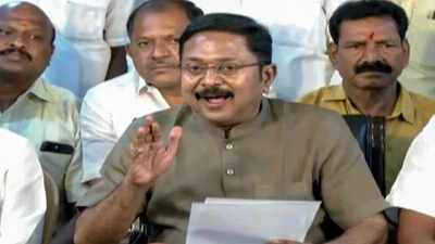 TTV Dhinakaran warns expelled MLA S Kamaraj of disqualification
