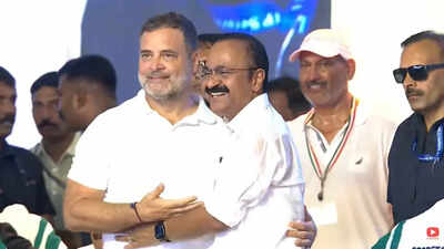 Kerala gets new govt as UDF returns after 10 years; VD Satheesan takes oath as CM