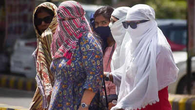 Heatwave alert in several parts of India: Where red, orange and yellow warnings are in place | India News