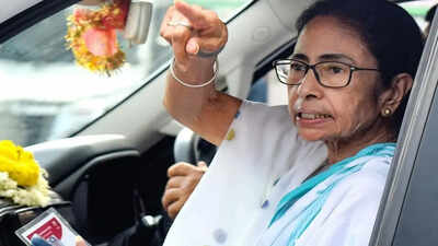 Iron barrier falls, road to Mamata Banerjee’s home open to public | India News