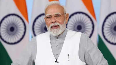 Modi, others reduce convoy size as govt amplifies pitch for saving fuel | India News