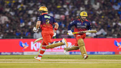 Huge blow for RCB! Star player leaves IPL 2026 camp just before playoffs | Cricket News