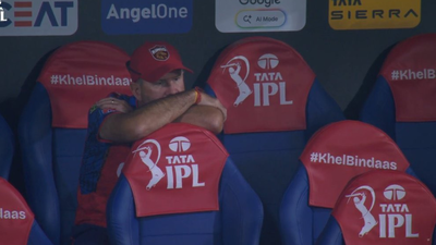 ‘He must have a lot going on’- Ashwin reacts to Ricky Ponting’s lone dugout moment