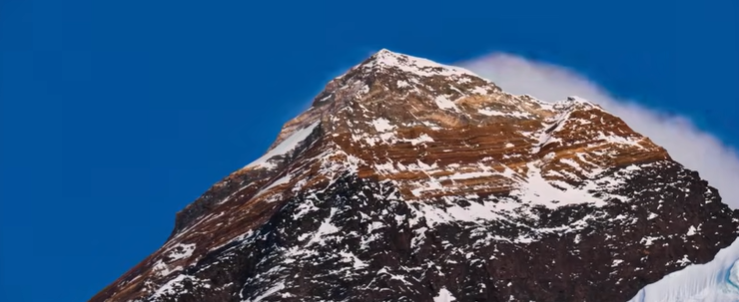 Everest’s record rush: Why there’s a line at 8,000m – video