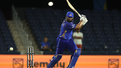 Kieron Pollard scripts history in MLC, surpasses Chris Gayle to become T20 cricket’s all-time leading… | Cricket News