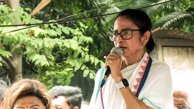 ‘To stake claim as real TMC’: Rebel MPs to meet Lok Sabha Speaker on Monday | India News