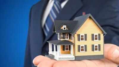 Builder ‘abandons’ commercial project after keeping buyers waiting for decades | India News