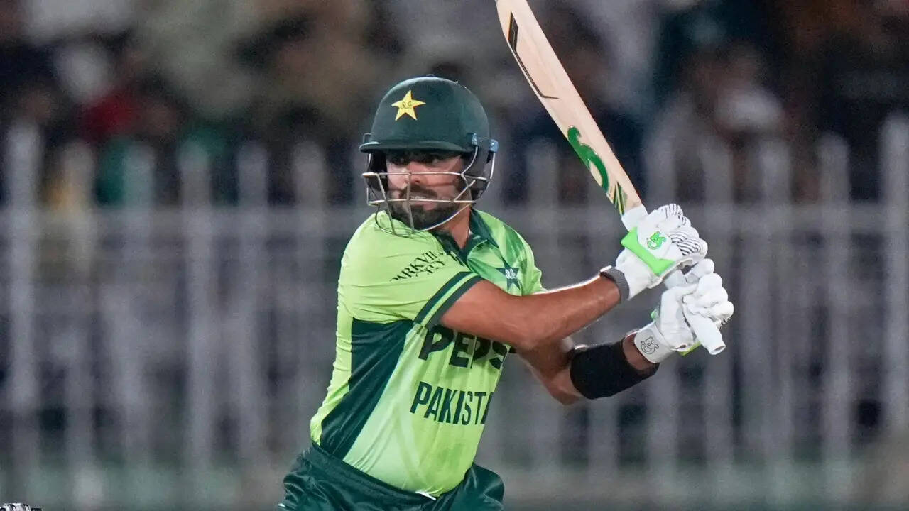 PAK vs AUS Live Score, 2nd ODI: Babar Azam in focus as Pakistan eye series win in Lahore