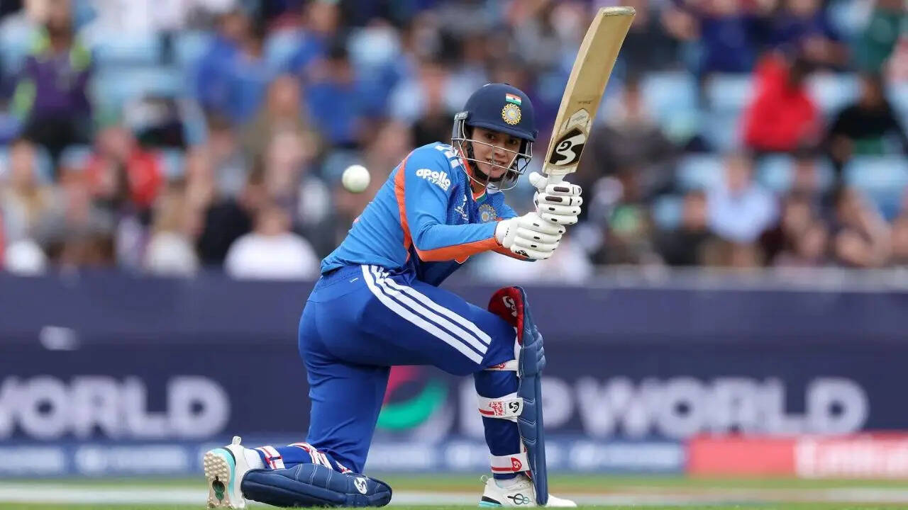 India Women 55/2 in 5.5 Overs | IND W vs SA W Live Score, Women’s T20 World Cup 2026: India suffer Smriti Mandhana blow early against South Africa