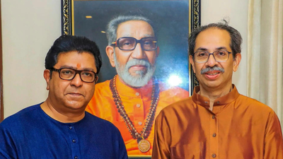 Raj Thackeray: ‘Only living corpses remain’: Raj Thackeray backs cousin Uddhav amid MPs rebellion | India News