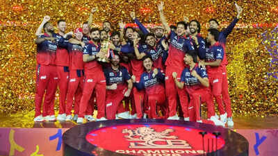 Only three players have achieved this rare IPL three-peat – and two are from RCB | Cricket News