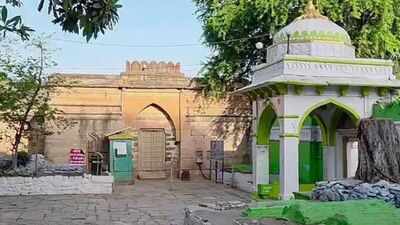 Bhojshala complex row: SC asks government to provide nearby site for Friday namaz | India News