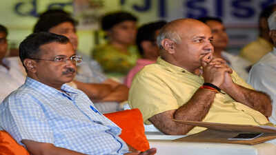 ‘No further delay’: Delhi HC gives Kejriwal, AAP leaders final chance to file replies in excise policy case | India News
