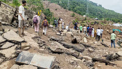 Heavy rainfall batters J&K: 4 killed in Poonch flash floods; Rajouri, Reasi on alert – top developments | India News