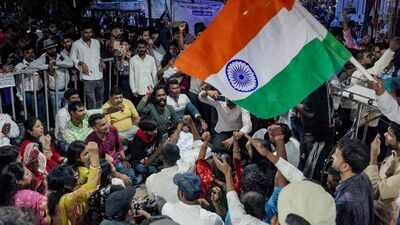 Jharkhand student protest Day 14: Hunger strike continues as BJP, Rahul Gandhi back students | India News