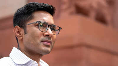 Abhishek Banerjee in SC for speedy order on rebel MPs | India News