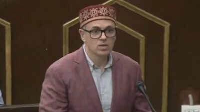 J&K CM Omar Abdullah asks police, security agencies to take poster threatening Kashmir Pandit employees seriously | India News