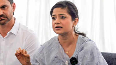 Iltija booked for ‘assaulting’ cop; PDP says she was manhandled | India News
