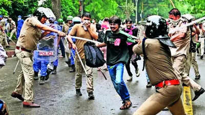 NEET protests: SC sets up 5-member panel to probe excessive use of force by cops on students | India News
