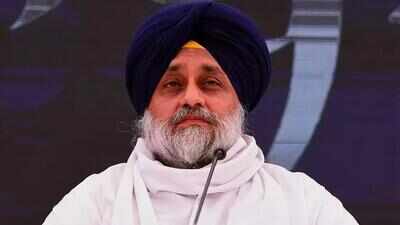 Sukhbir Singh Badal attacked inside Gurdwara in Maharashtra’s Nanded, rushed to hospital